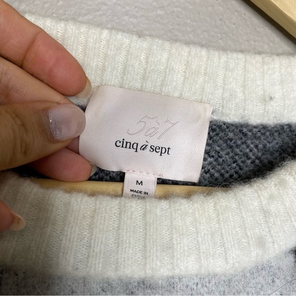 Cinq A Sept Genevieve Pullover Sweater in floral plaid wool & alpaca medium - Picture 7 of 7